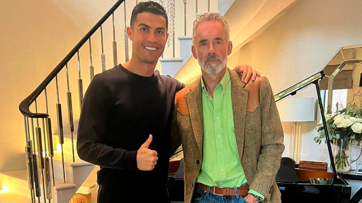 Cristiano Ronaldo con lo psicologo Jordan Peterson