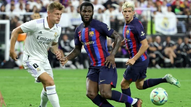 Kross vs Kessié
