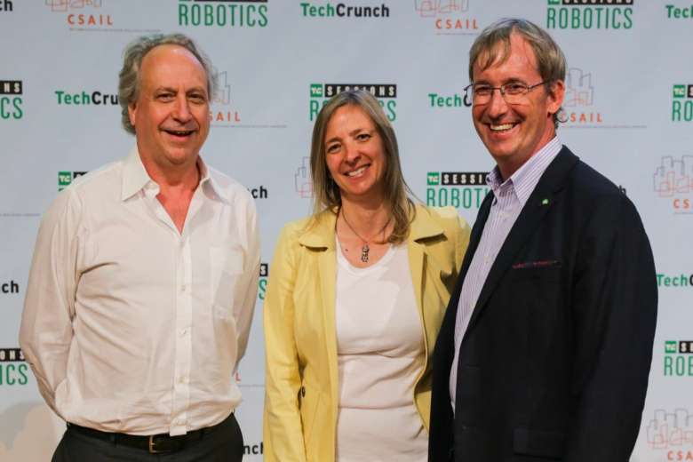 I tre fondatori di iRobot dove Joe Jones ha creato Roomba