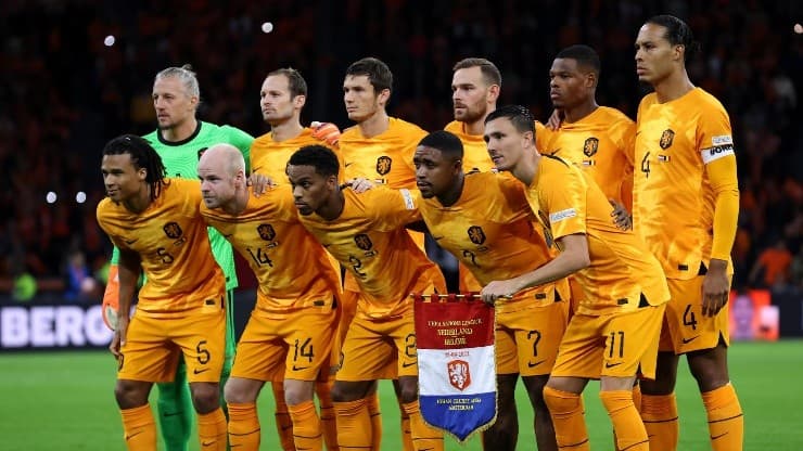 I Paesi Bassi hanno la loro squadra per la Coppa del Mondo.