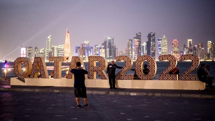 Logo Qatar 2022.