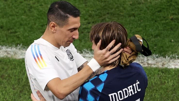 Di Maria e Modric, dopo la partita tra Argentina e Croazia.