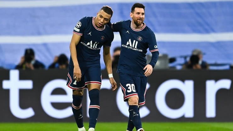 All'IFFHS, prima Lionel Messi e poi Kylian Mbappé.